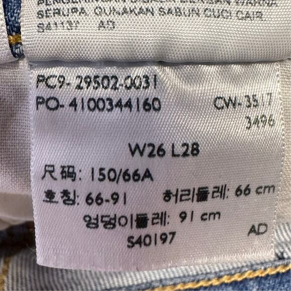 Levi's 501 Jeans Sz 26 Skinny Italian Selvedge Denim Heart Break High Light Wash - Picture 2 of 16